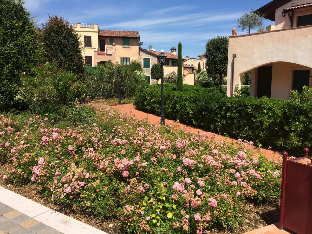 La Chicca Del Garda Apartment Peschiera del Garda Exterior photo